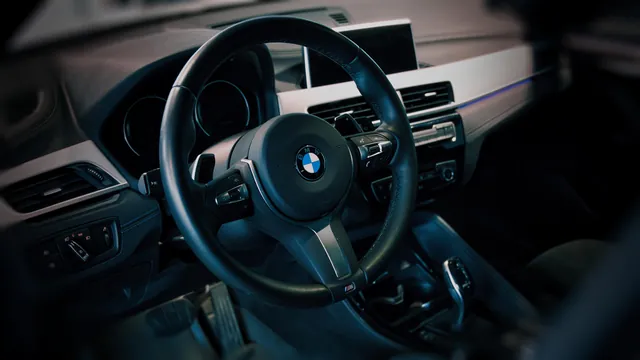Poste de conduite d'une BMW X2